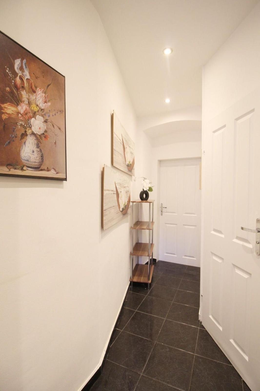 23Sam Apartment Vienna 23 Malfattigasse Esterno foto