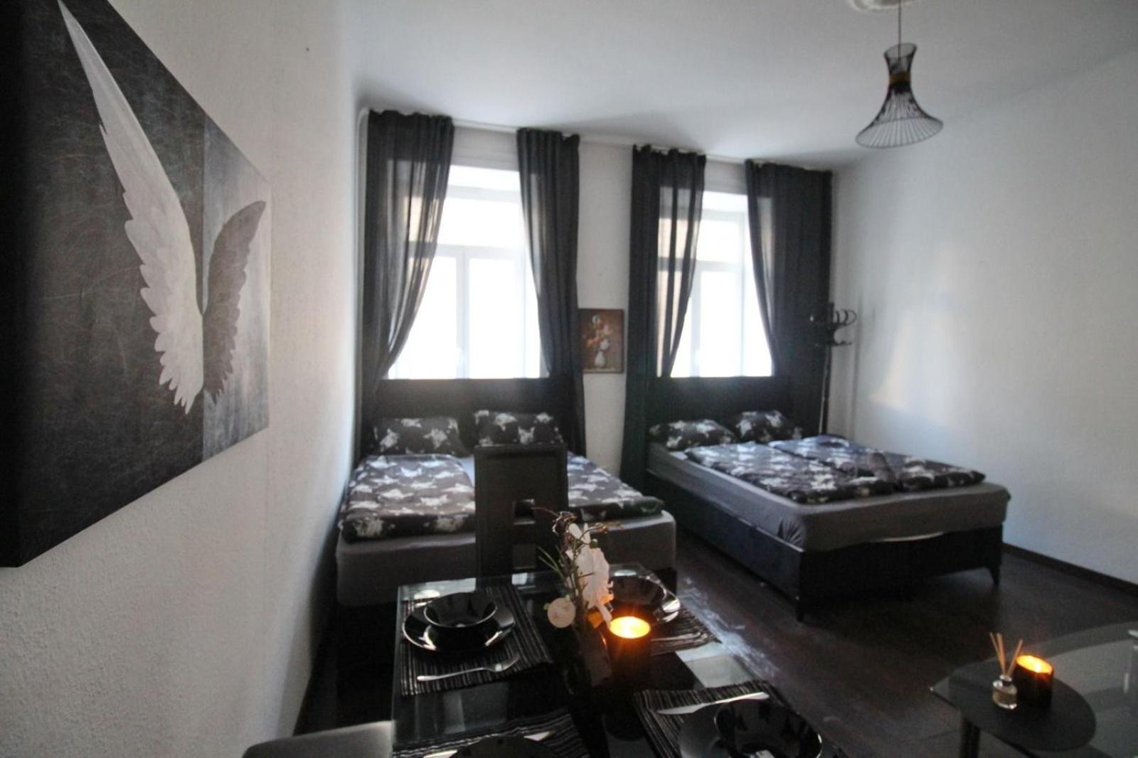 23Sam Apartment Vienna 23 Malfattigasse Esterno foto