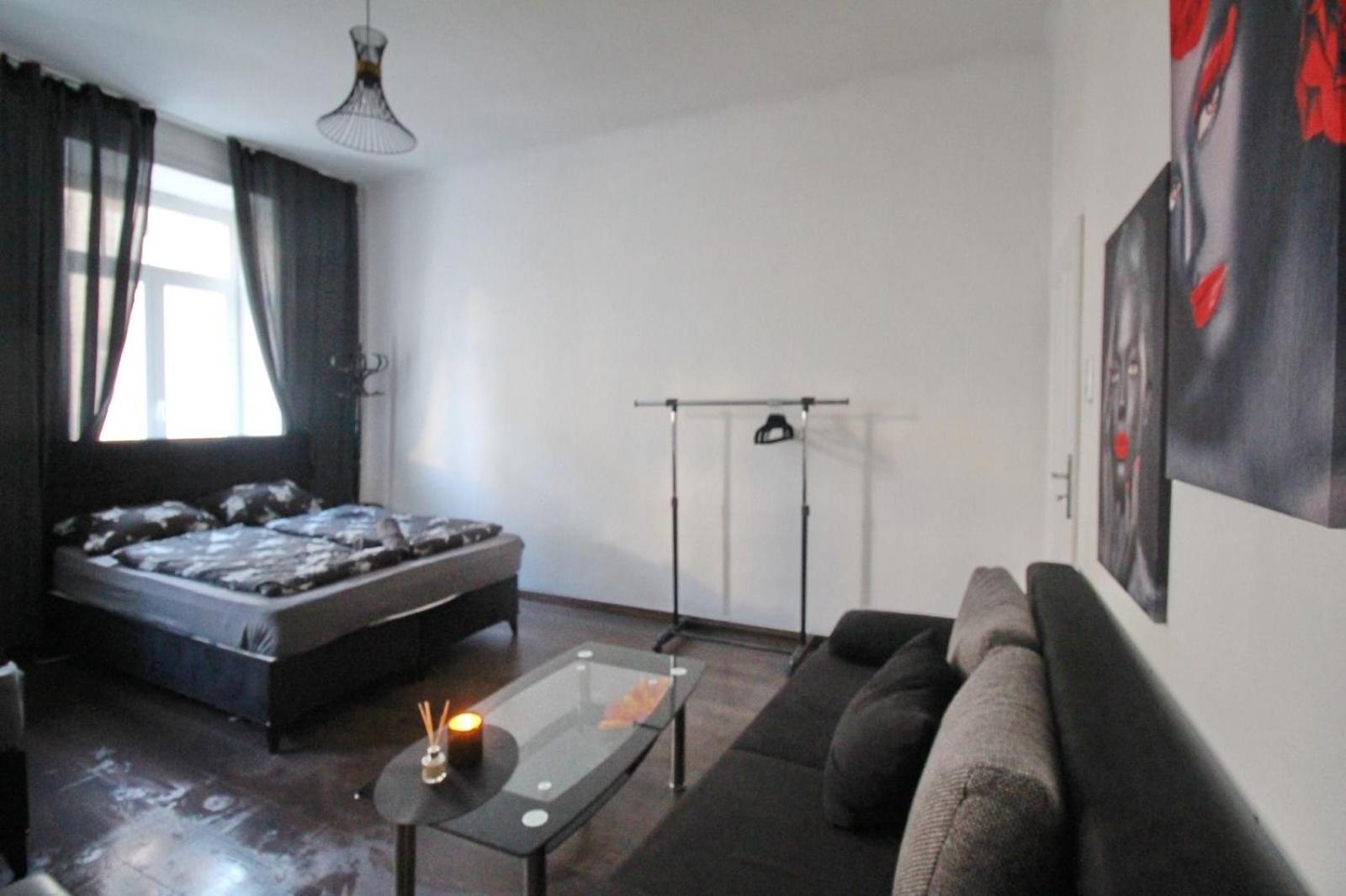 23Sam Apartment Vienna 23 Malfattigasse Esterno foto